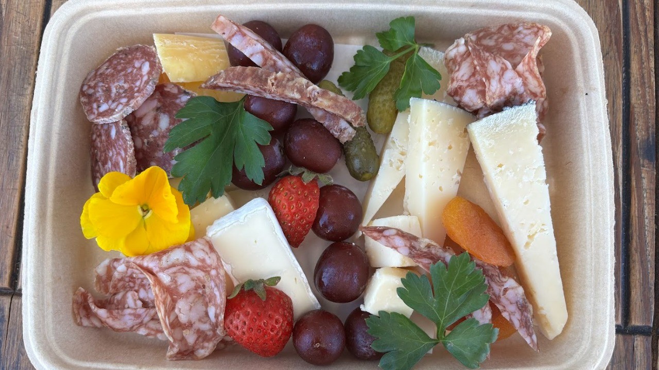 Smallgoods Cheese Shop & Cafe