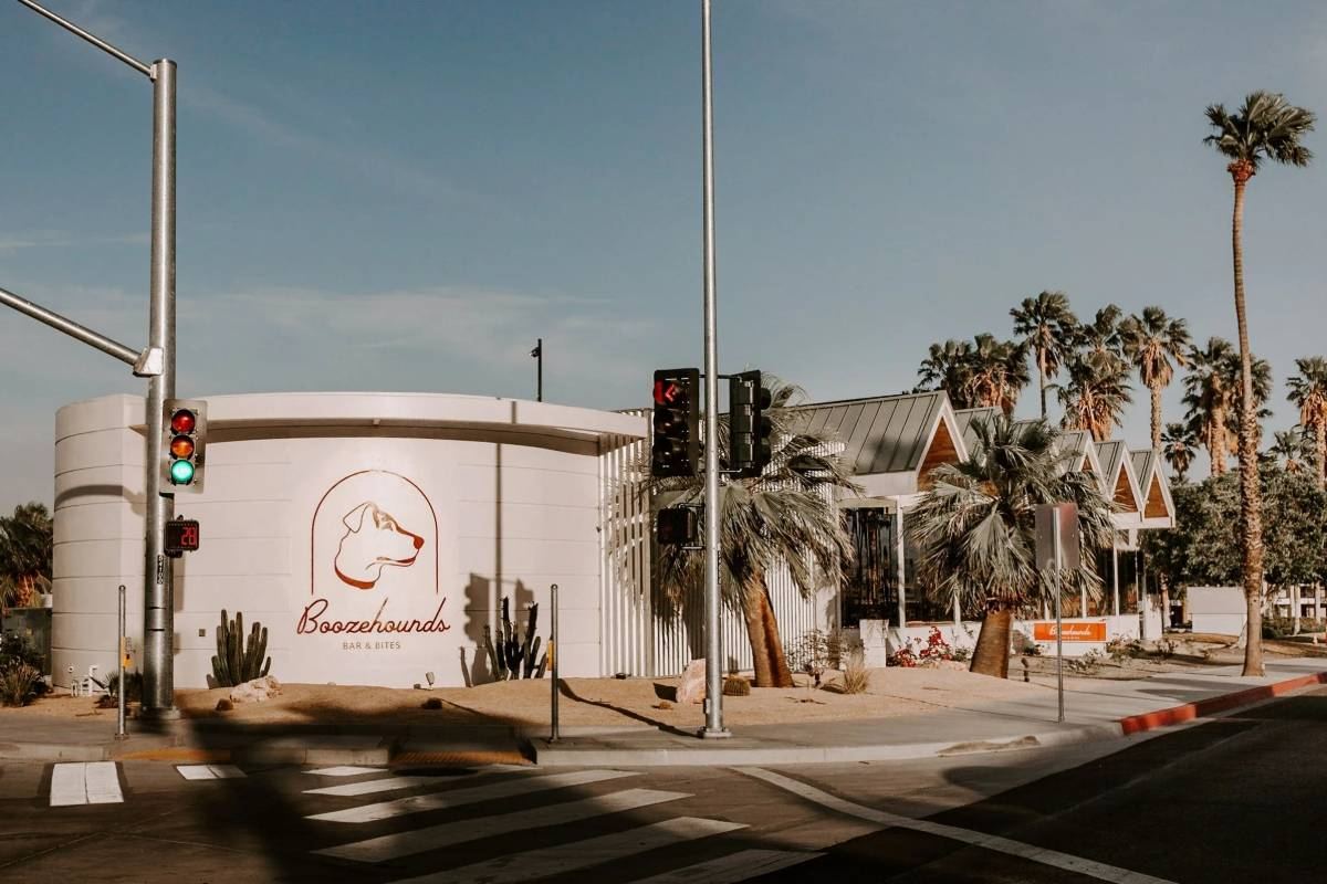 Boozehounds Palm Springs restaurant in Palm Springs, California