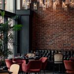 Best restaurants in Detroit, Michigan, offering downtown restaurants, Detroit-style pizza, soul food, steakhouses, and local cuisine