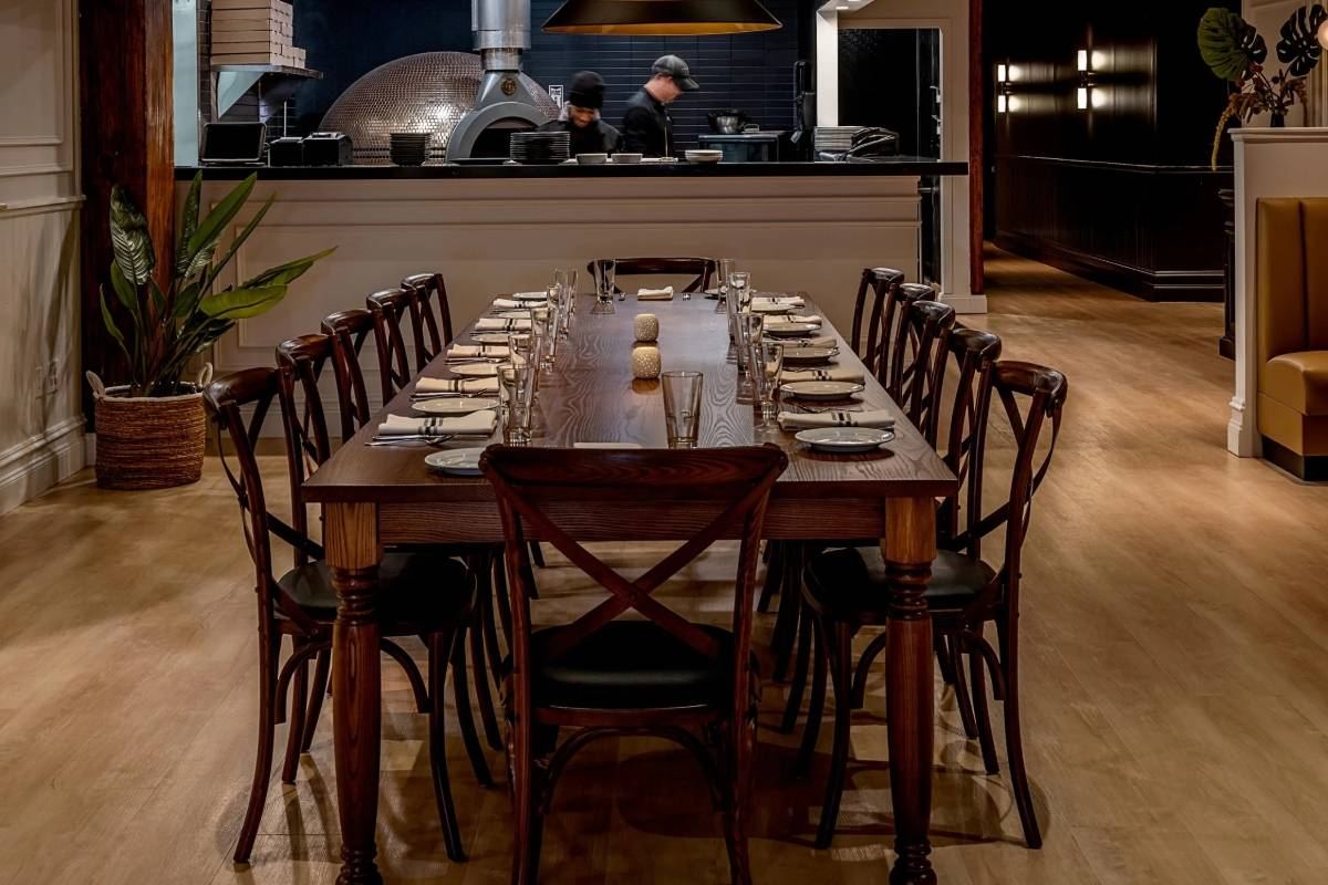 Top restaurants in Albany, New York with downtown dining, local hot spots, Italian cuisine, and international flavors
