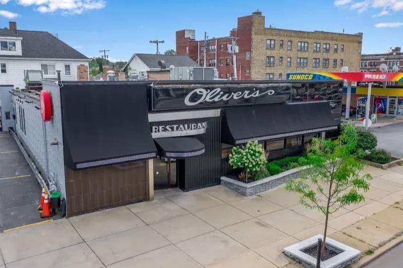 Oliver's Restaurant restaurant in Buffalo, New York