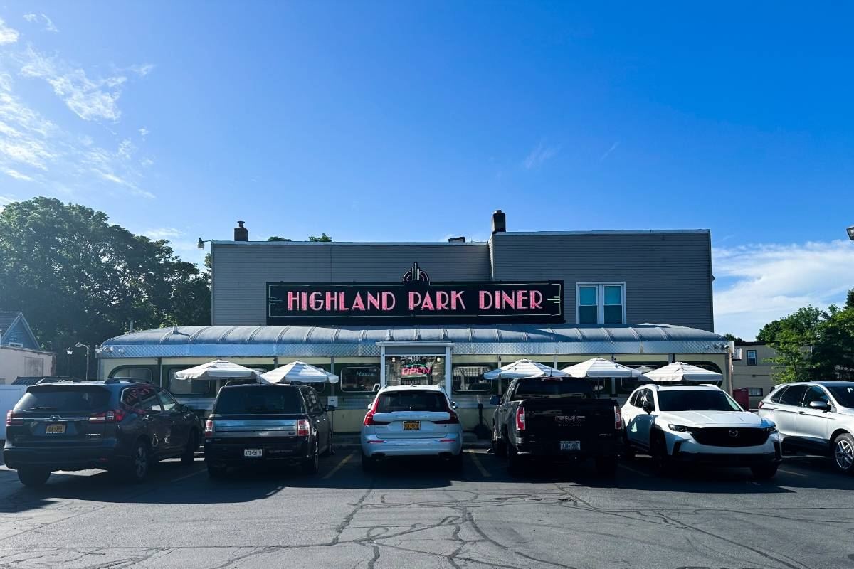 Highland Park Diner restaurant in Rochester, New York