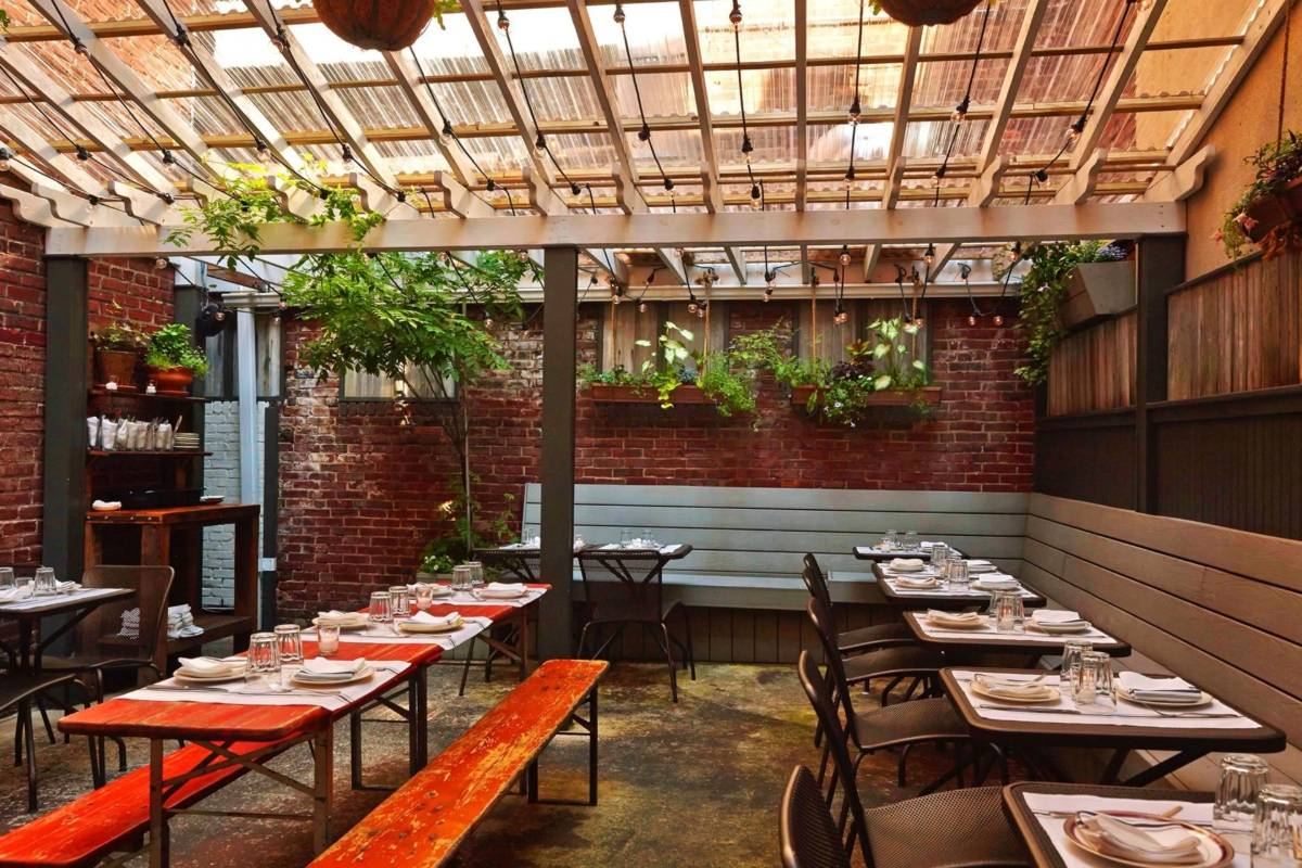 Little Nonna's restaurant in Philadelphia, Pennsylvania